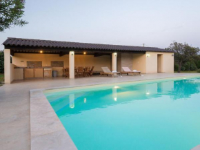 Villa Villa I Tre Fratelli by Interhome